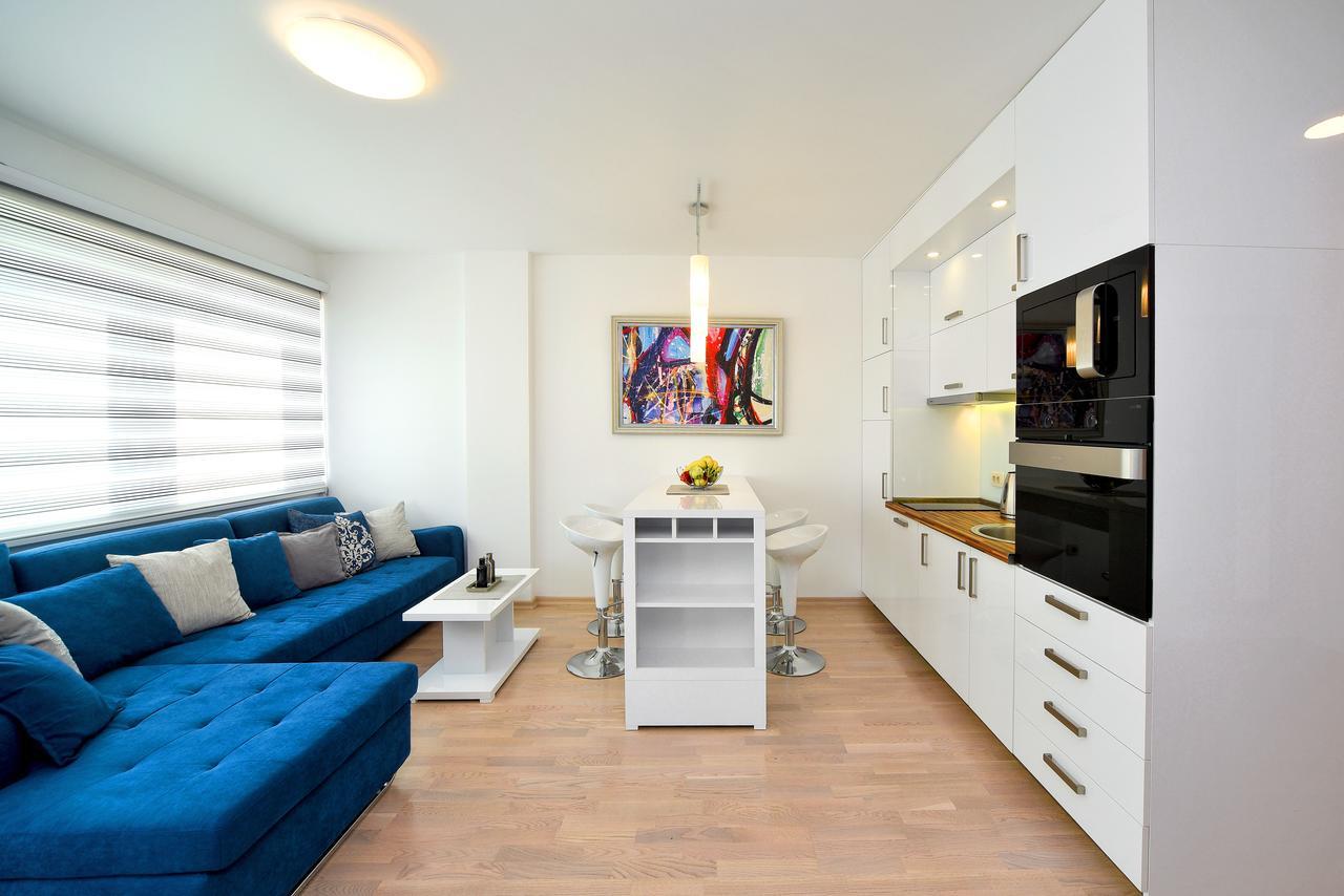 Lux Beach Apartment Budva Extérieur photo